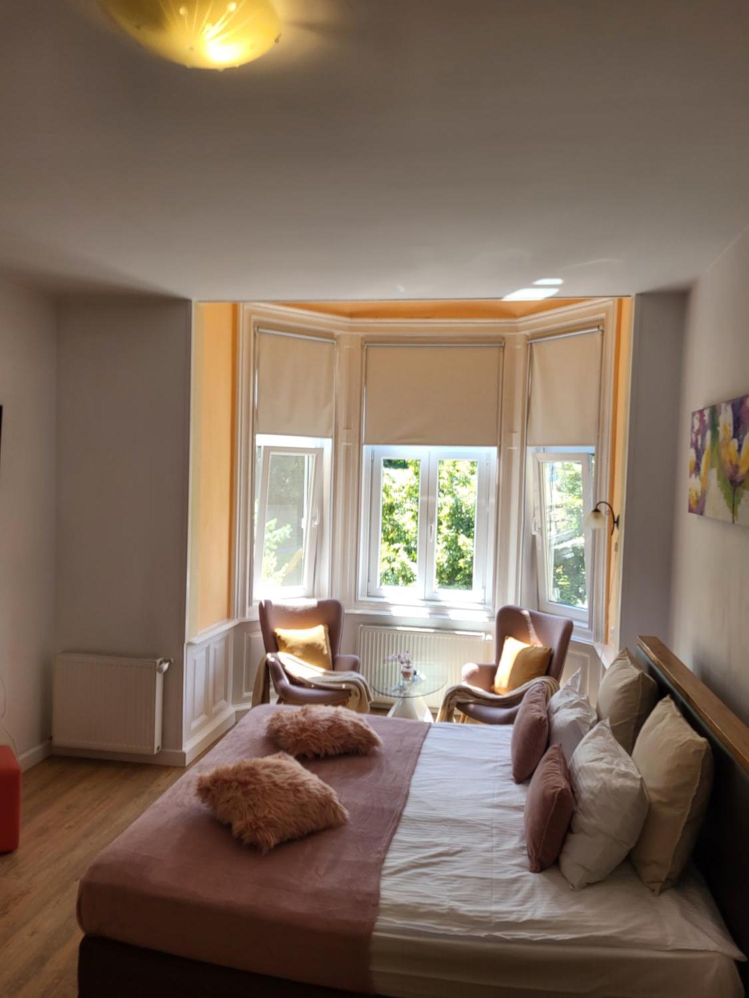 Livada Apartment *